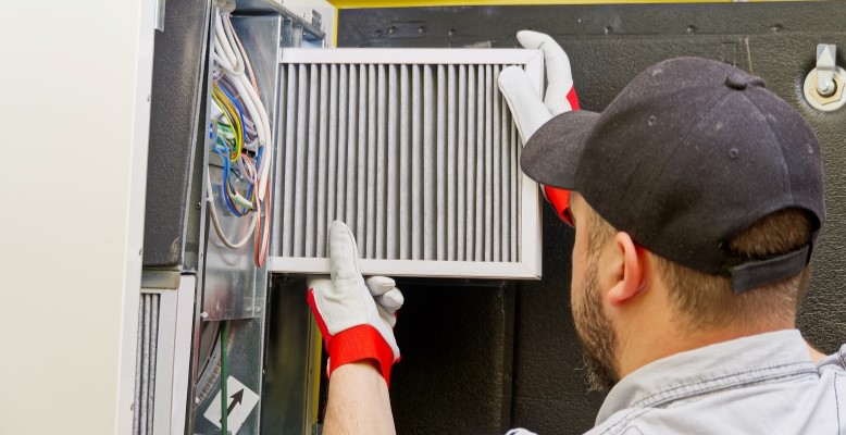 Air Filter Replacement - HVAC Tips for Homes with Pets